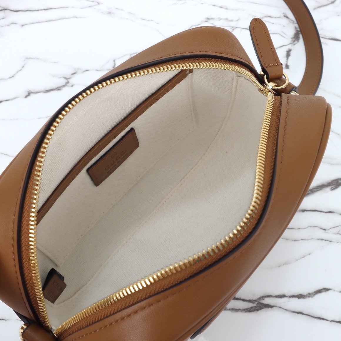 GUCCI 820429 - Image 5