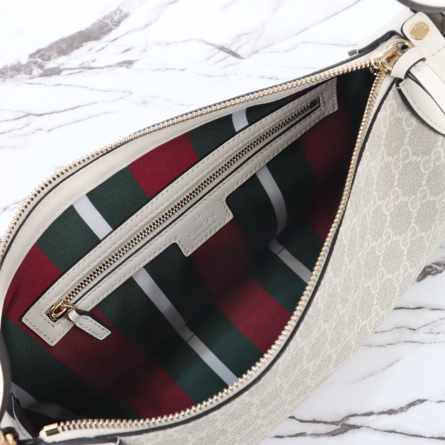 GUCCI 815216 - Image 5