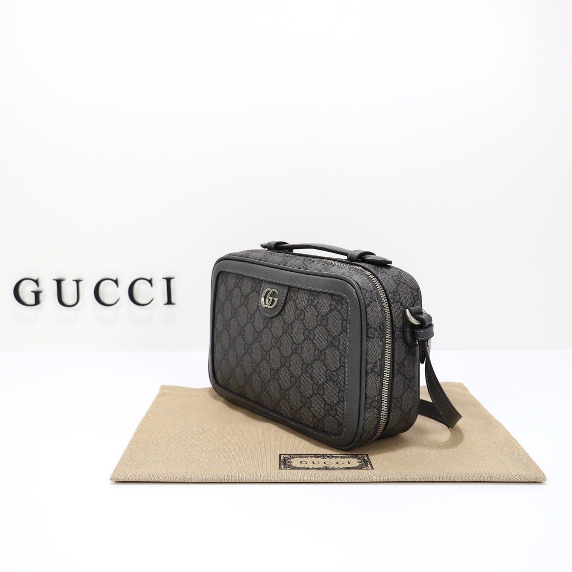 GUCCI 739392 - Image 3
