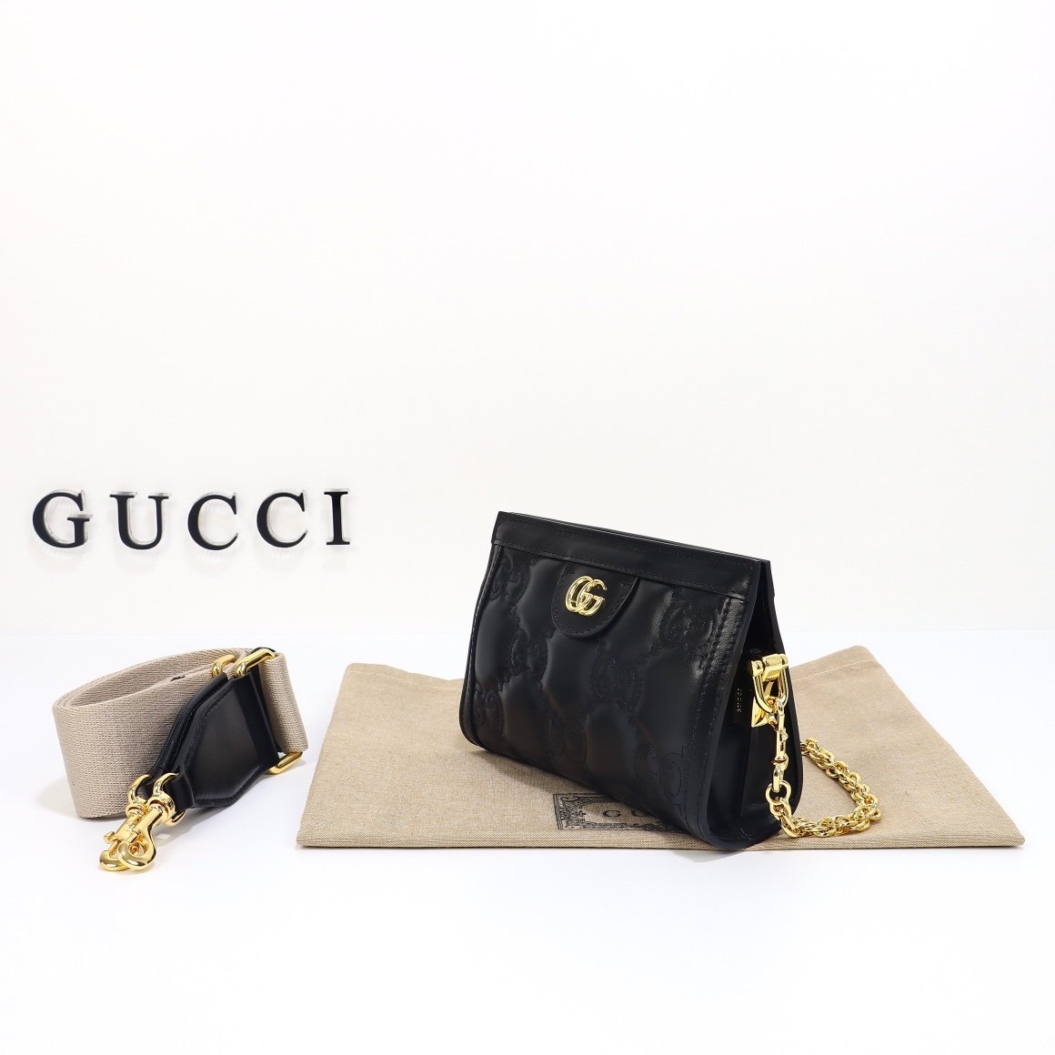 GUCCI 702228 - Image 3