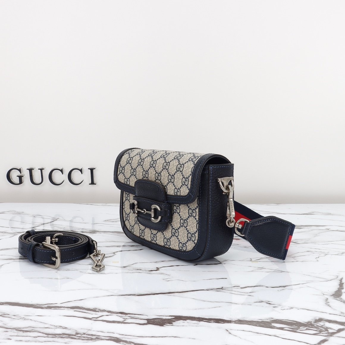 GUCCI 658574 - Image 3