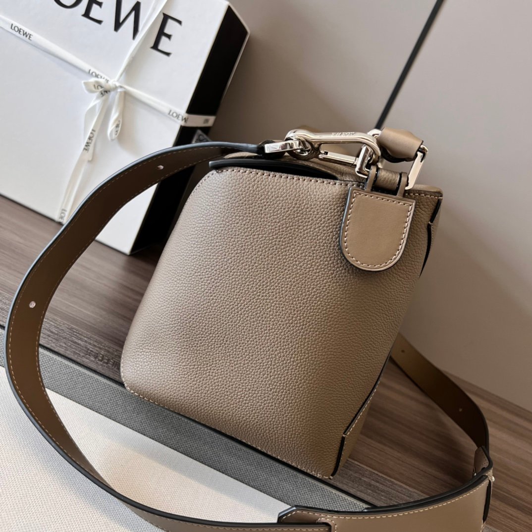LOEWE Bag - Image 3