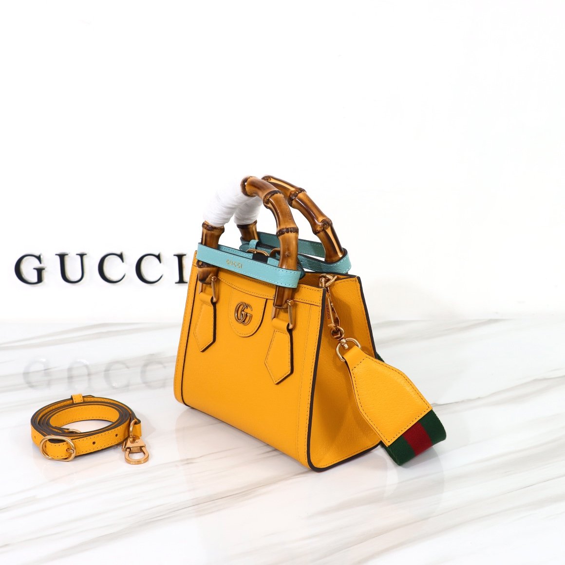 GUCCI 702732 - Image 4
