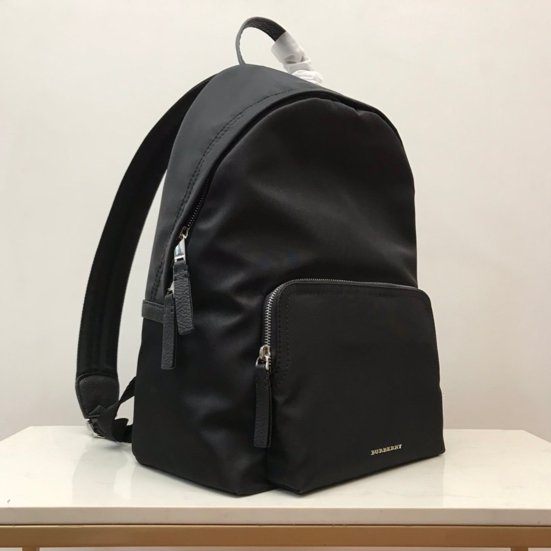 Burberry Bag - Image 3