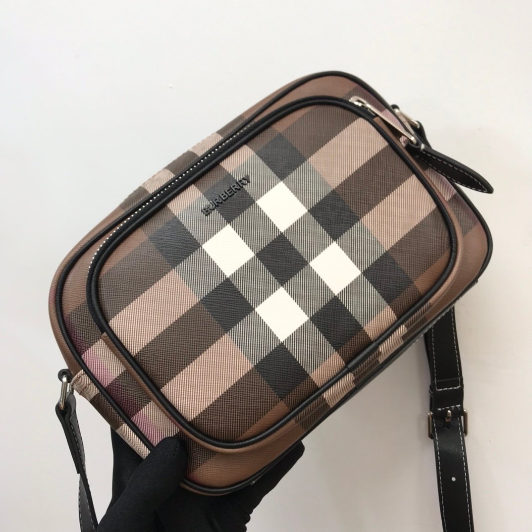 Burberry Bag - Image 3