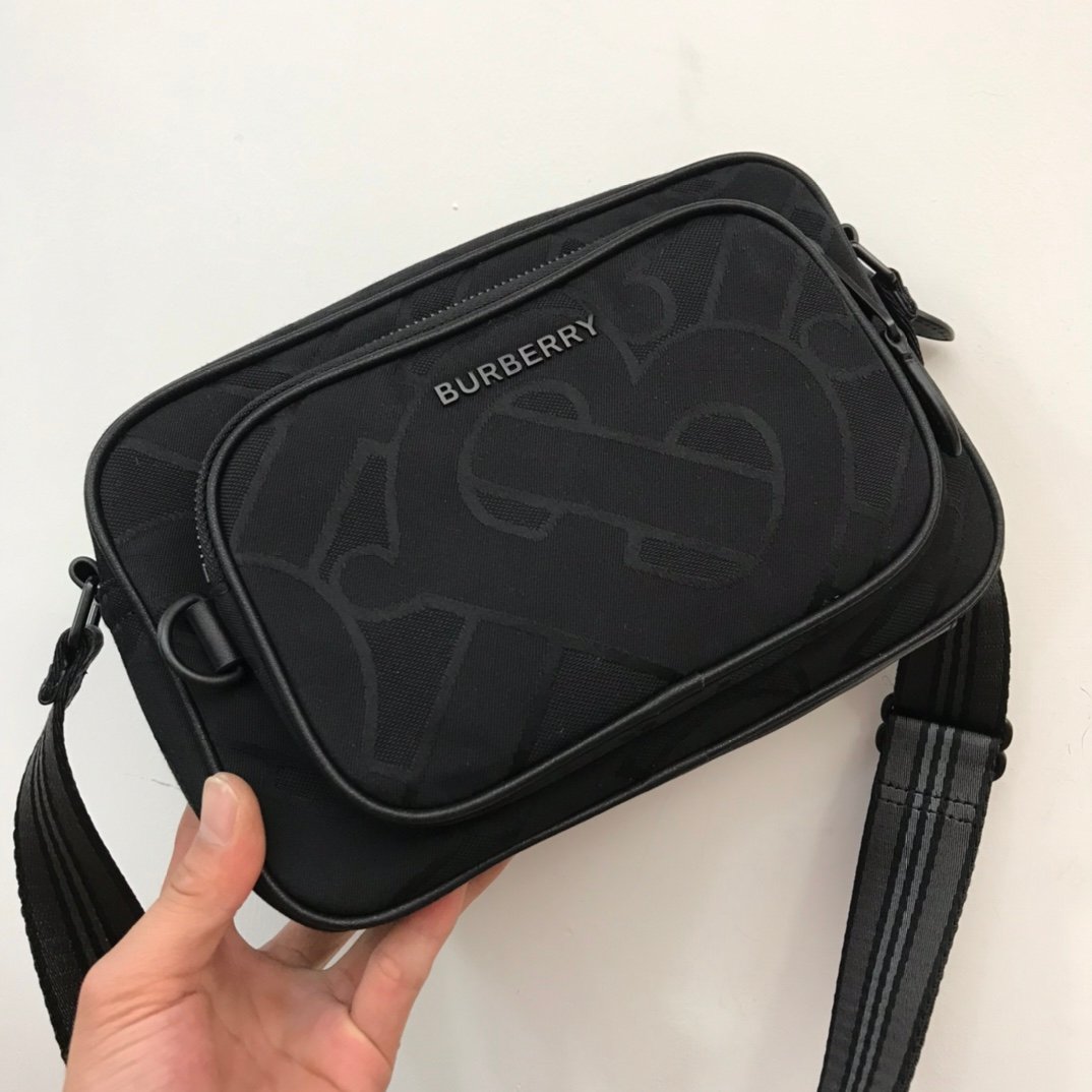 Burberry Bag - Image 3