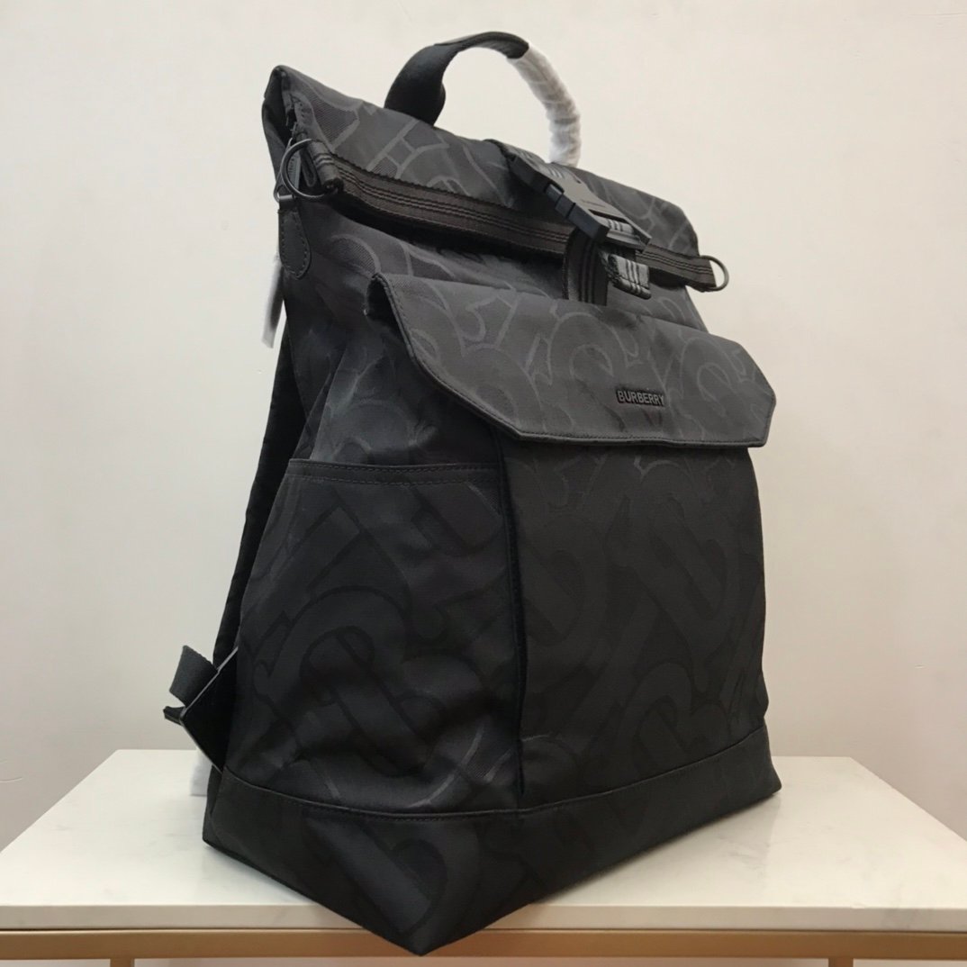 Burberry Bag - Image 3