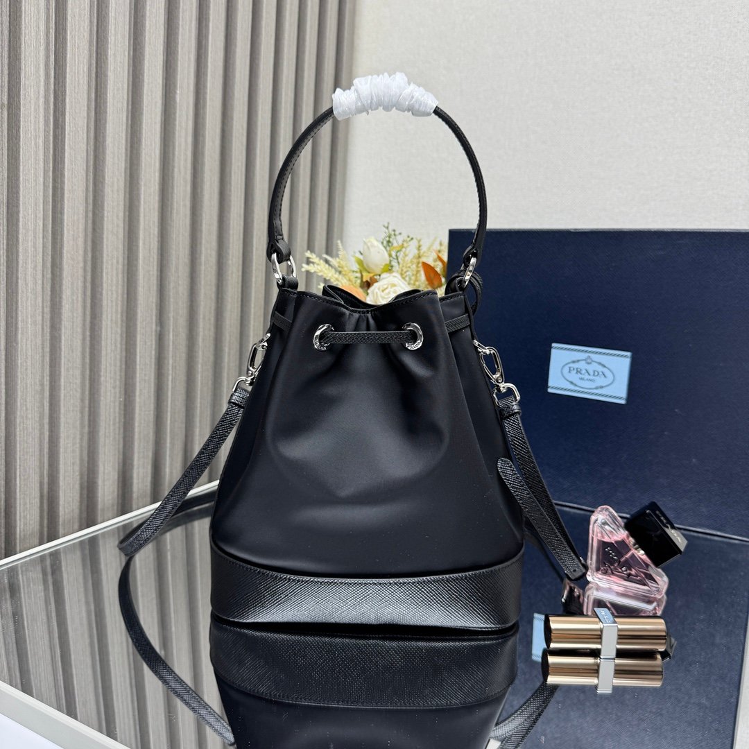 Prada Bag - Image 3