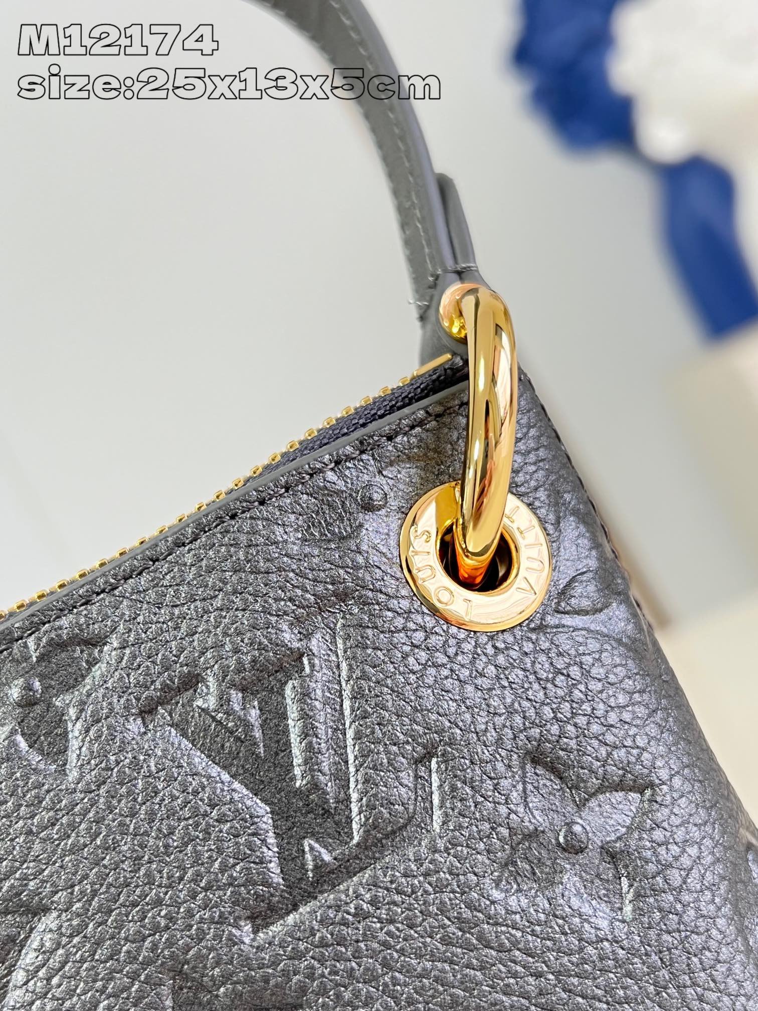 LV M12174 - Image 3