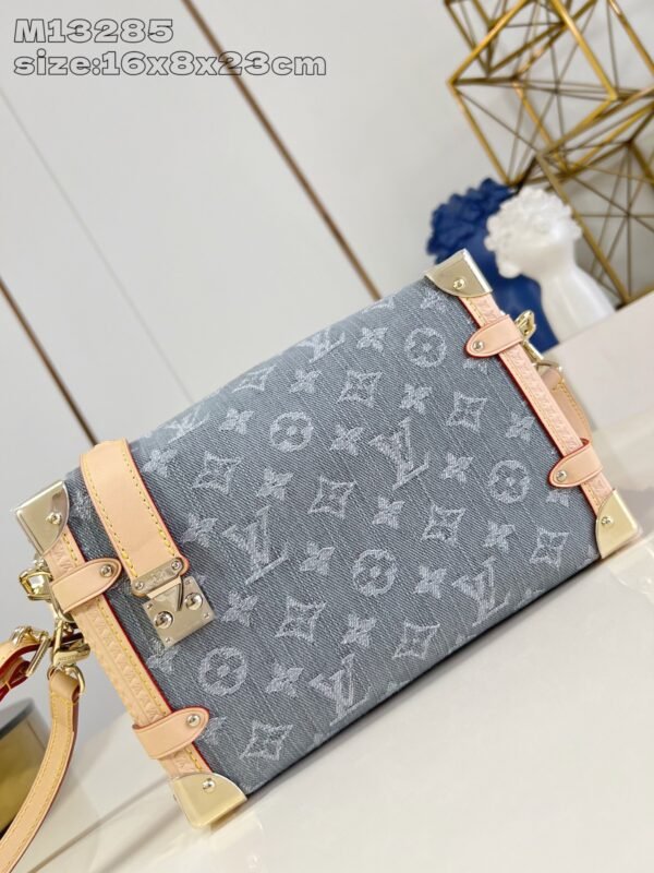 LV M13285 - Image 3
