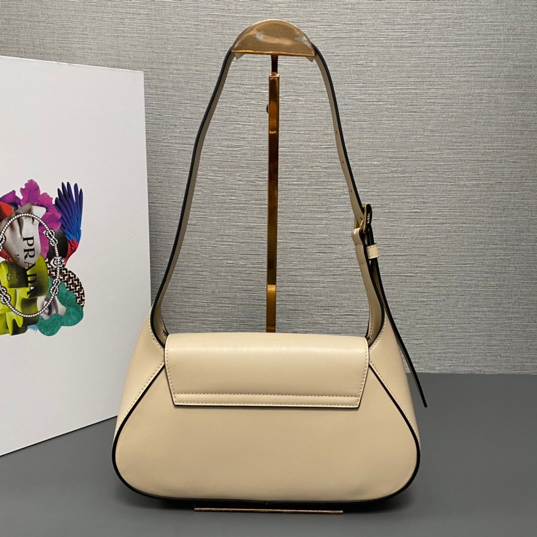 Prada Bag - Image 7