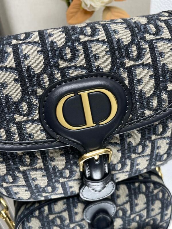 DIOR - Image 3
