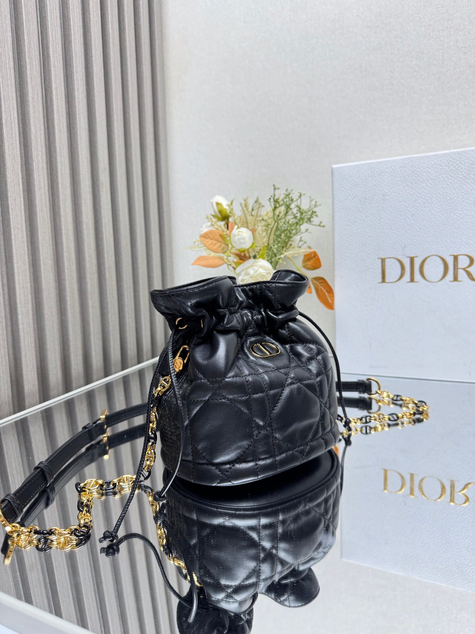DIOR - Image 3