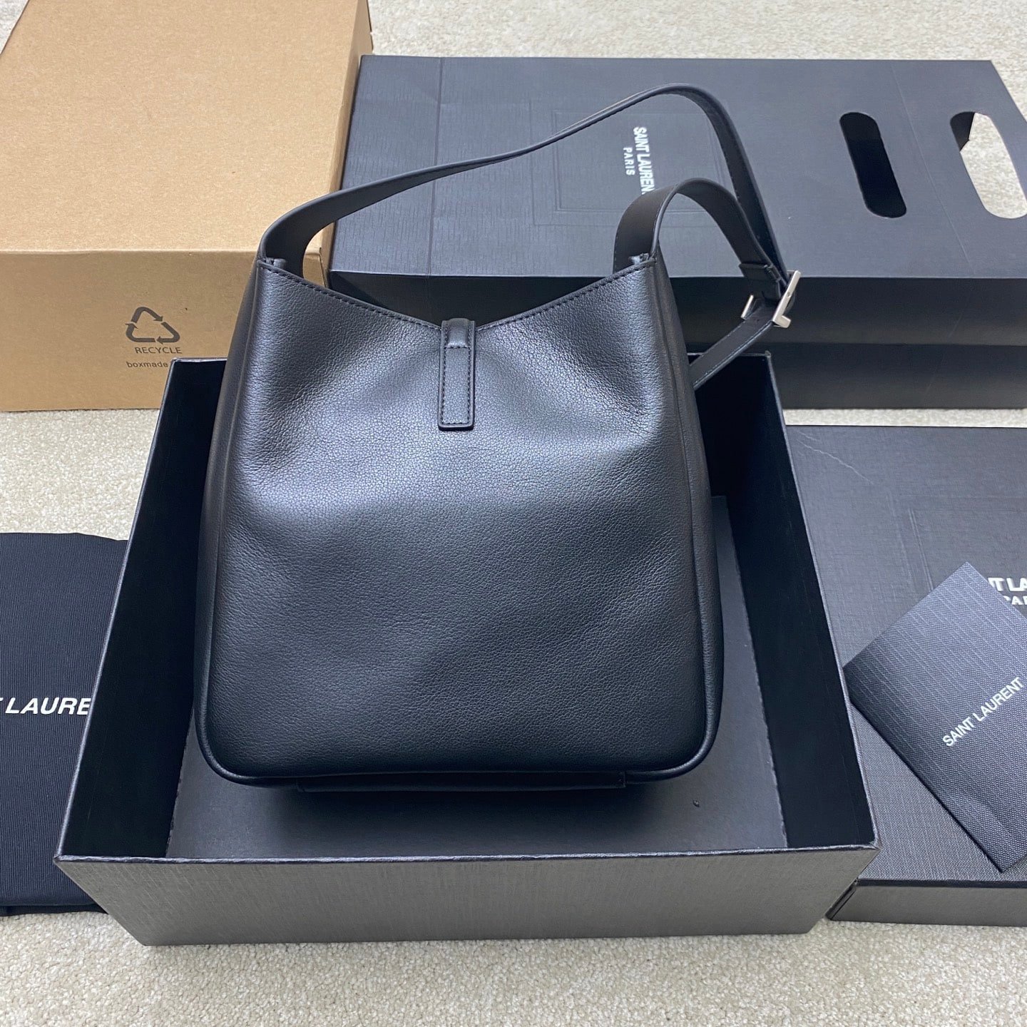 YSL 713938 - Image 3