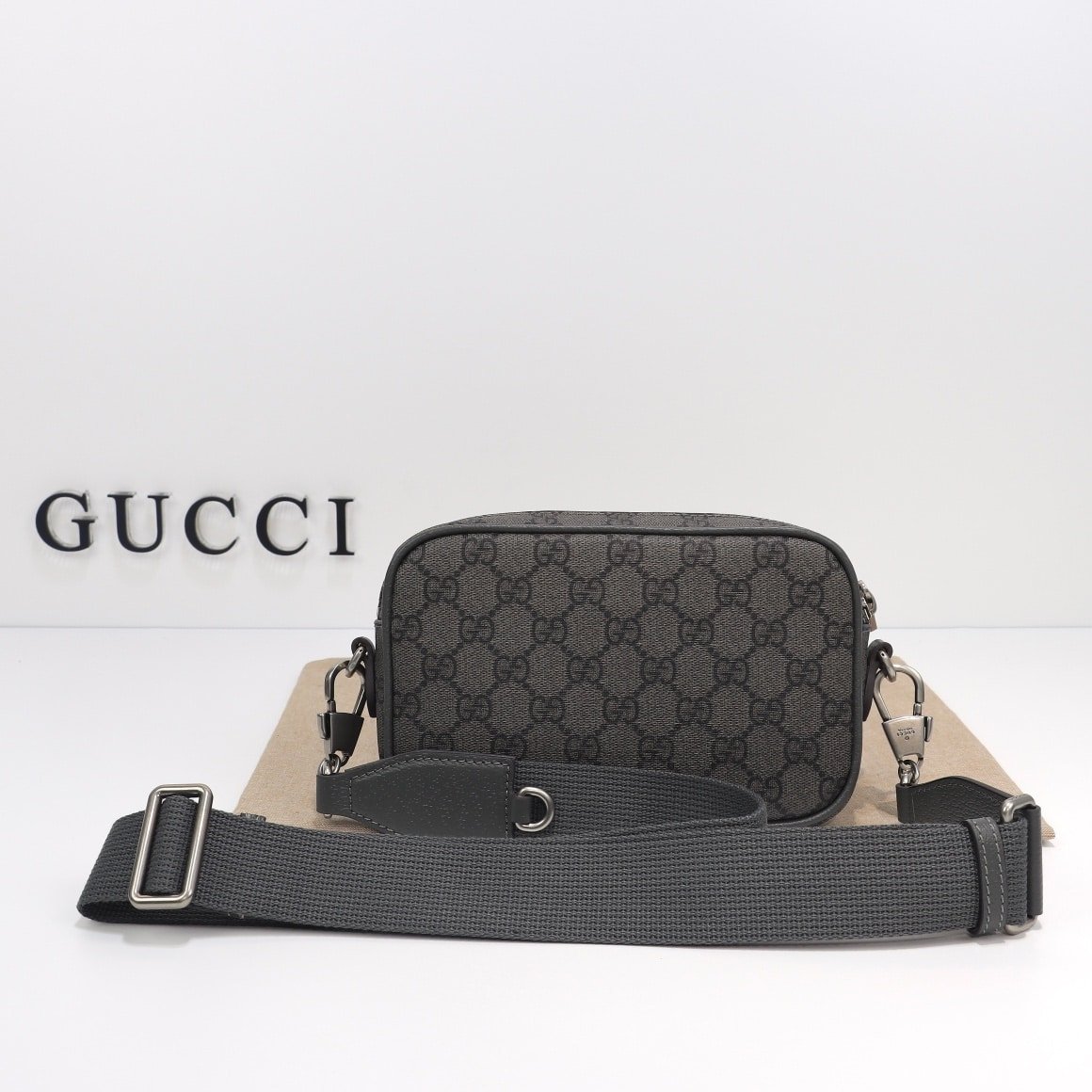 GUCCI 742360 - Image 4