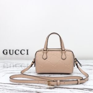 GUCCI   781402