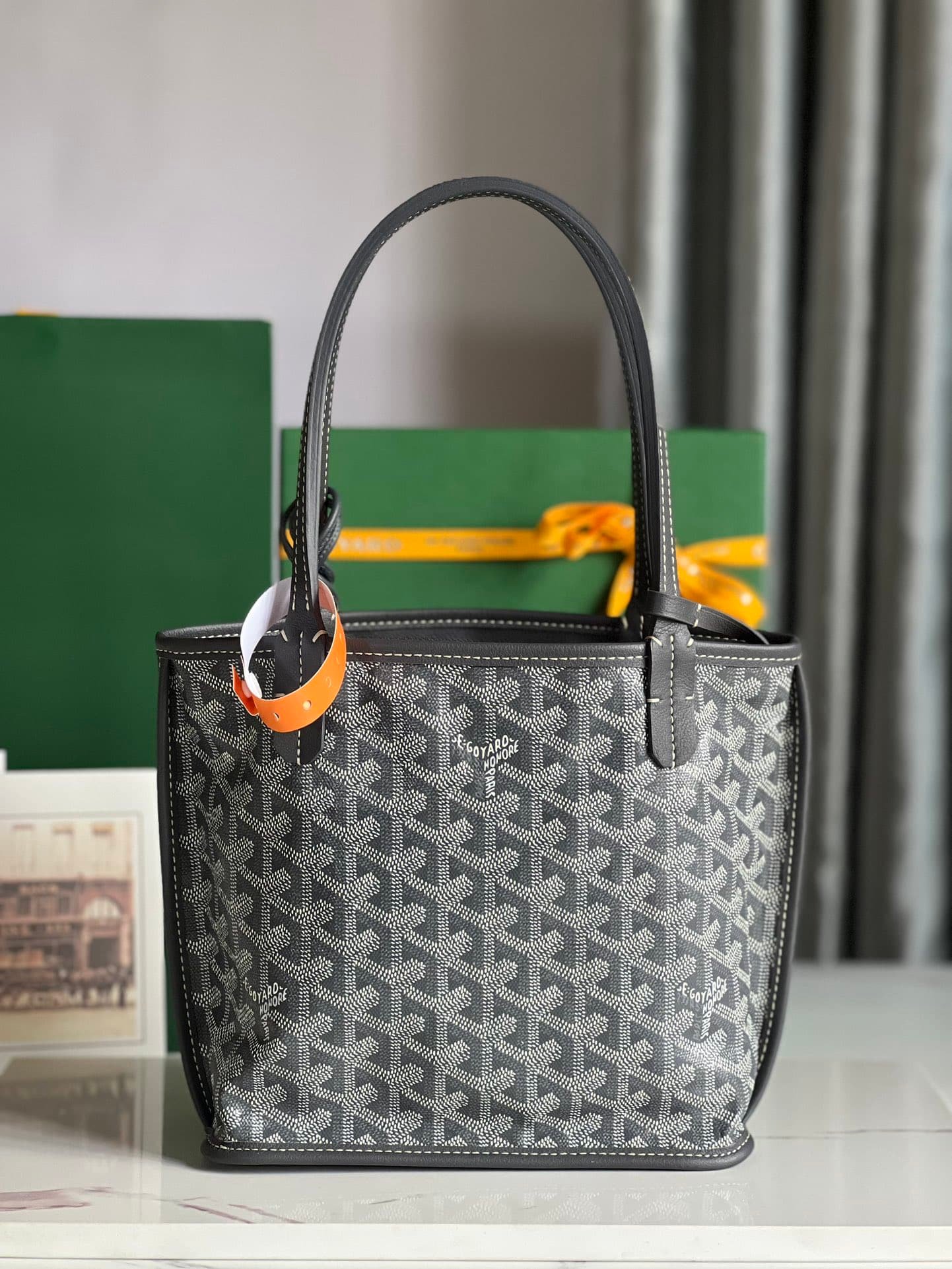Goyard Bag - Image 4