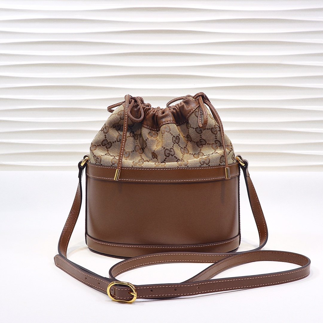 GUCCI 602118 - Image 4