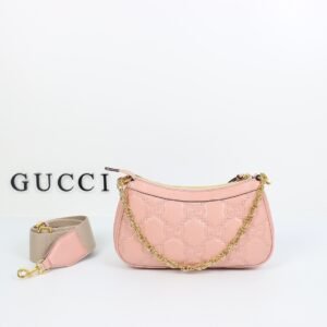 GUCCI   735049
