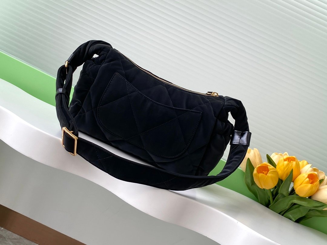 Chanel Bag - Image 5