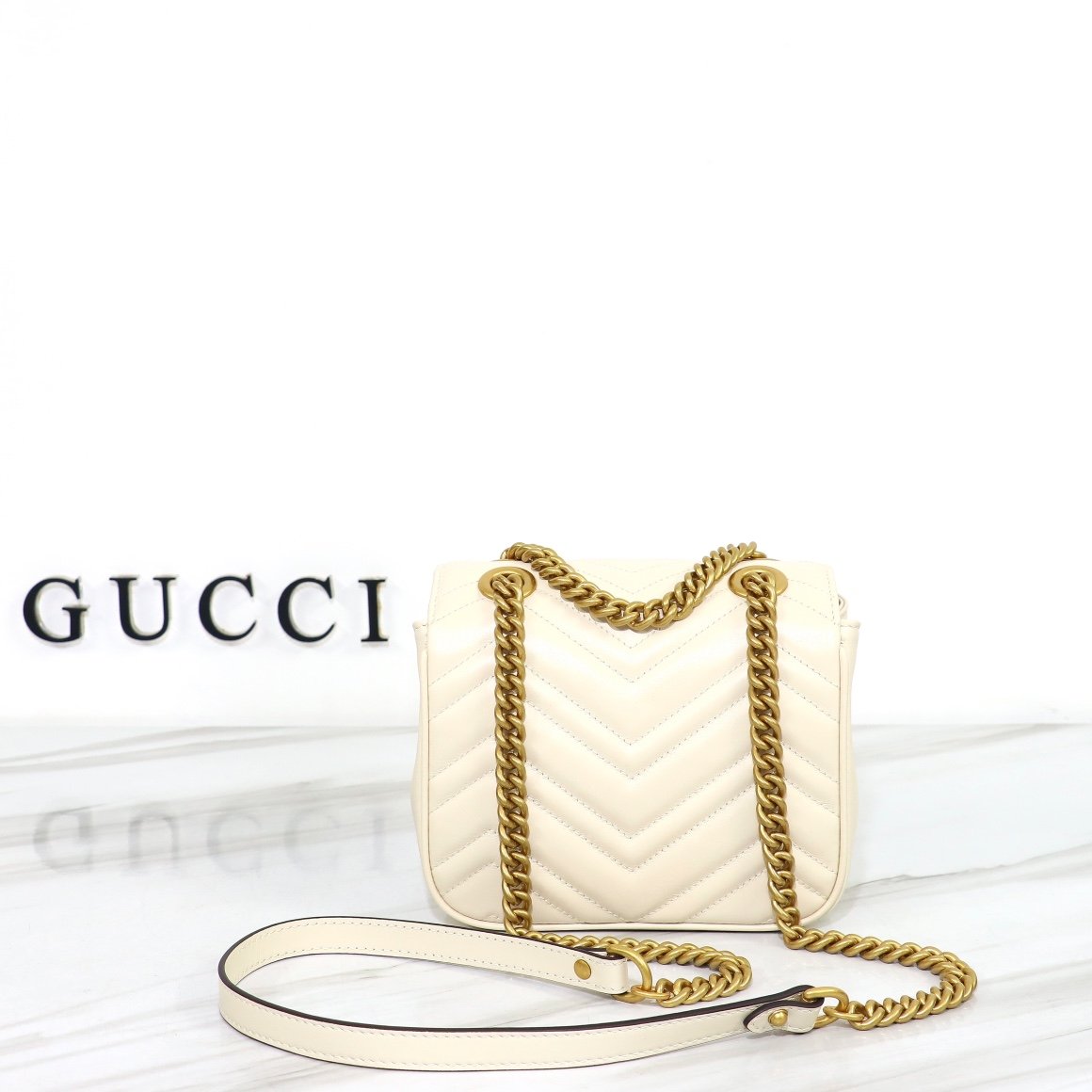 GUCCI 739682 - Image 4
