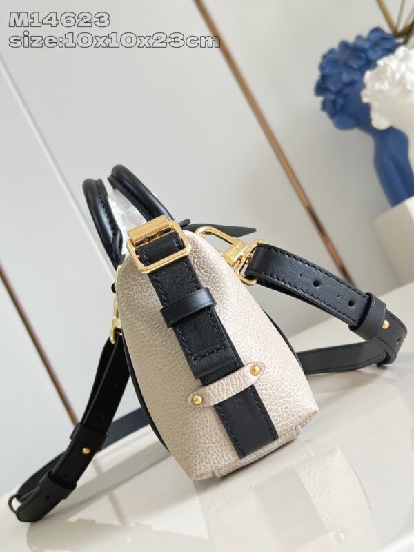 LV  M14623 - Image 4