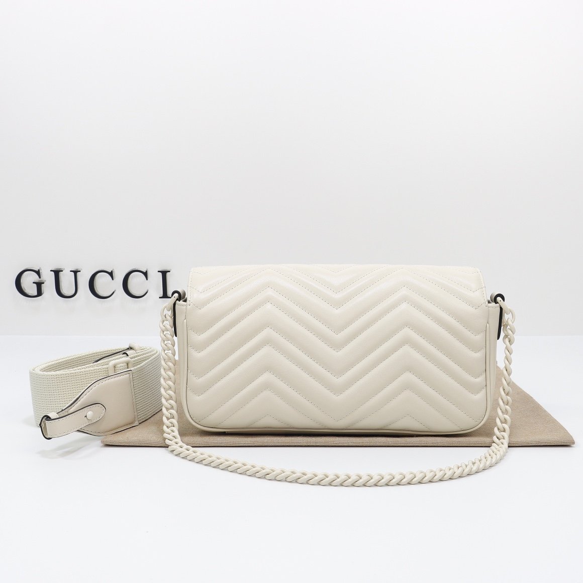 GUCCI 734814 - Image 4