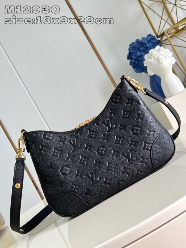 LV  M12930 - Image 4