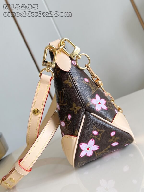 LV  M13265 - Image 4