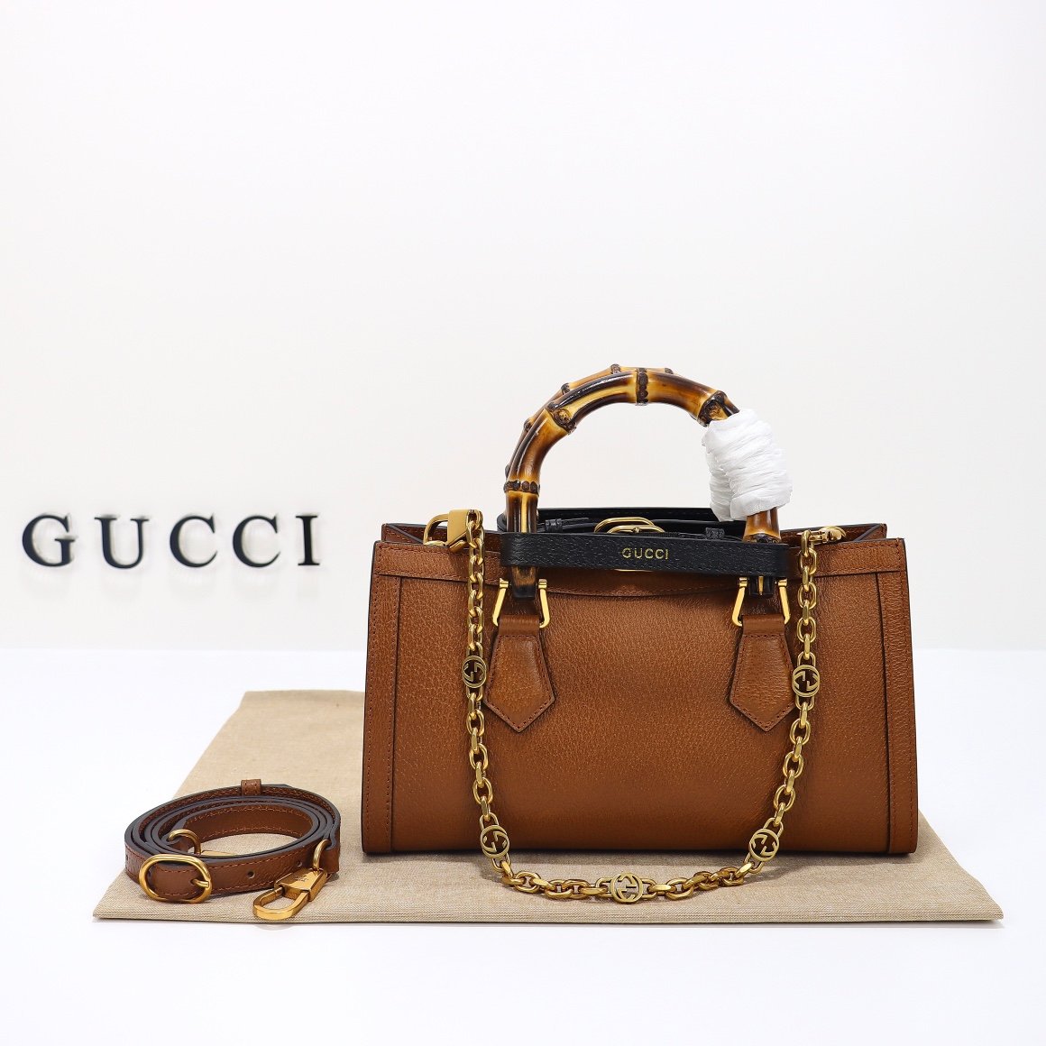 GUCCI 735153 - Image 4