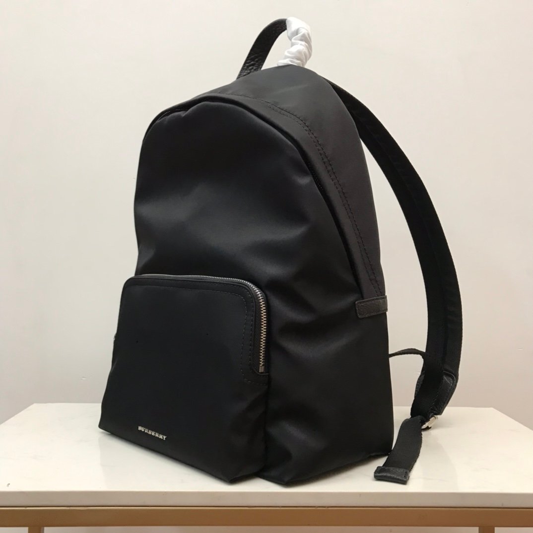 Burberry Bag - Image 4