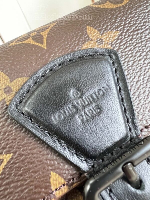 LV M83567 - Image 4