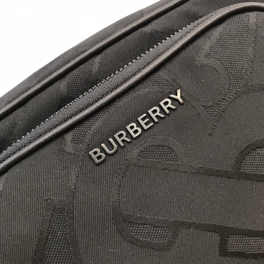 Burberry Bag - Image 4