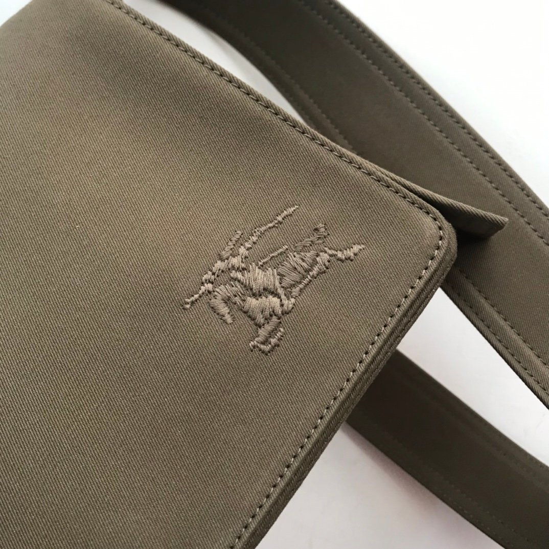 Burberry Bag - Image 4