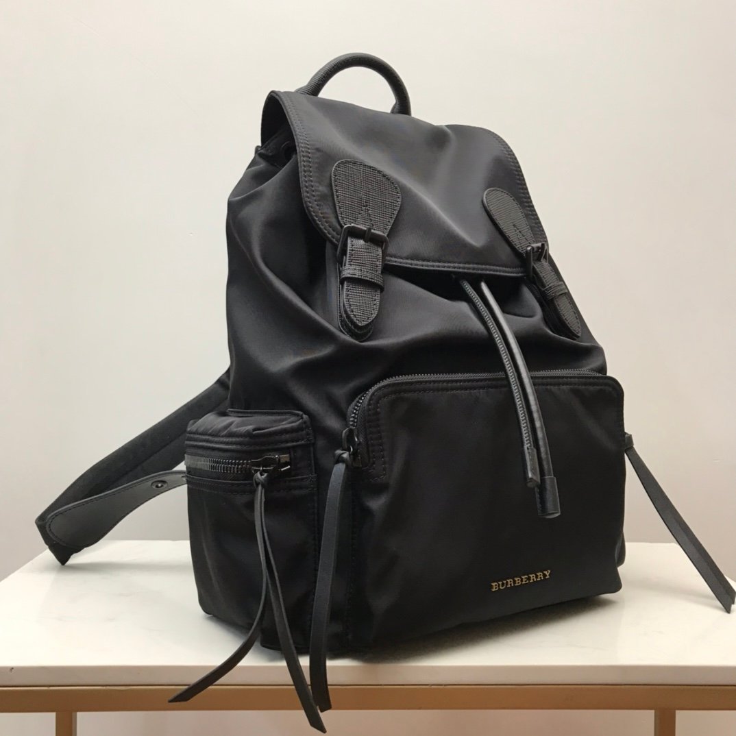 Burberry Bag - Image 4