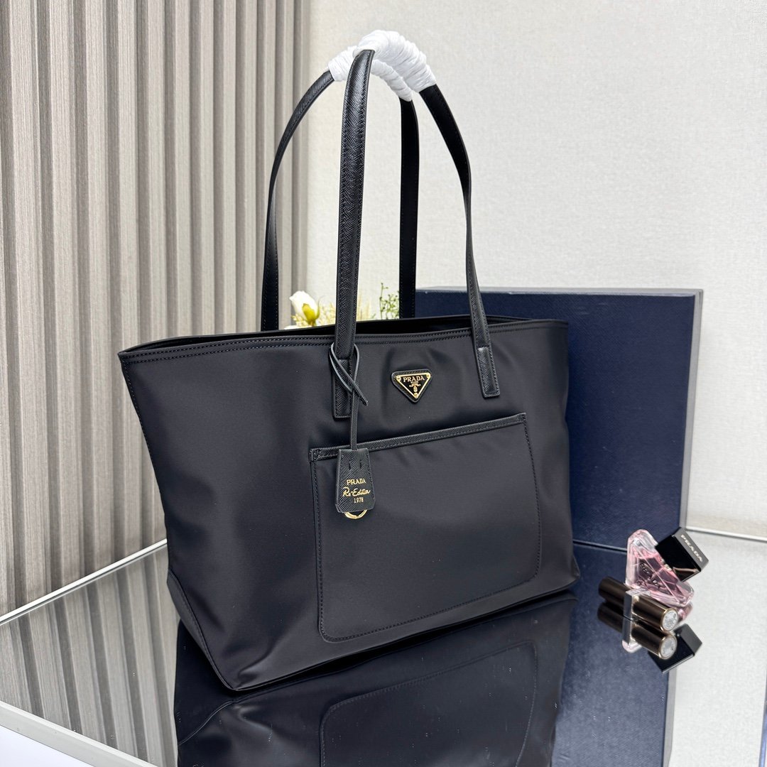 Prada Bag - Image 4