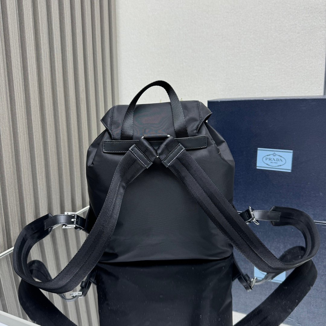 Prada Bag - Image 4