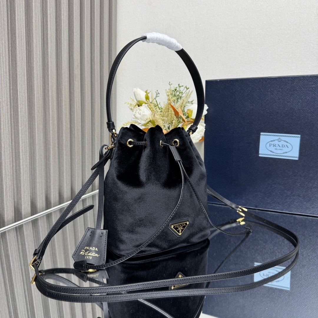 Prada Bag - Image 4