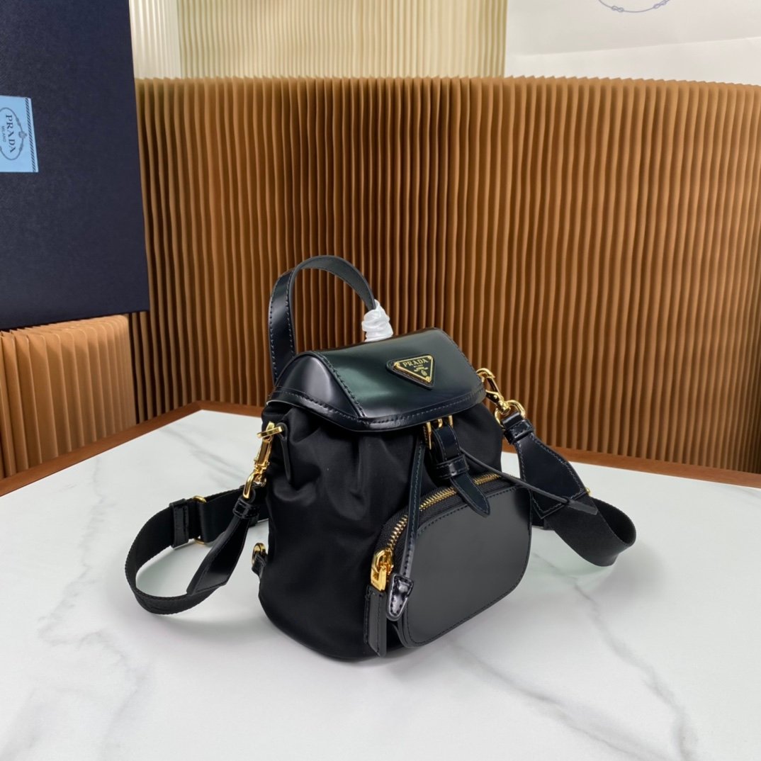 Prada Bag - Image 4