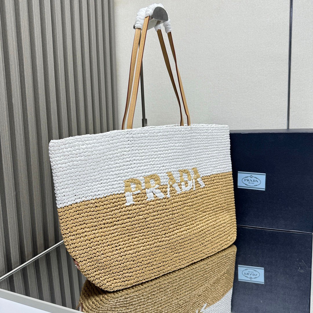 Prada Bag - Image 4