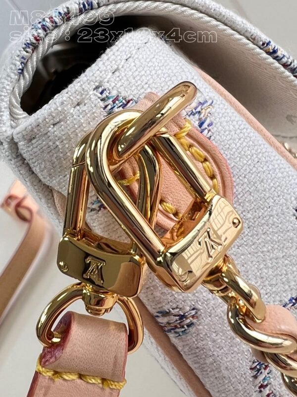 LV M83499 - Image 4