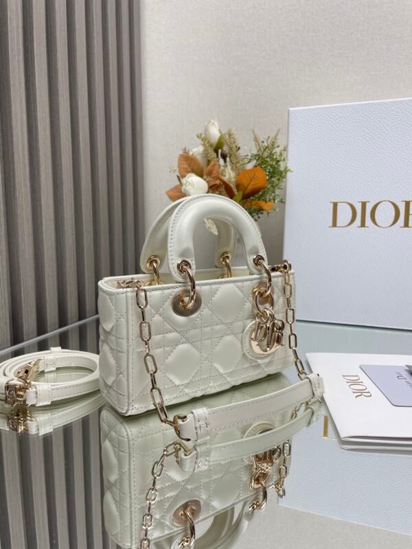 DIOR - Image 4