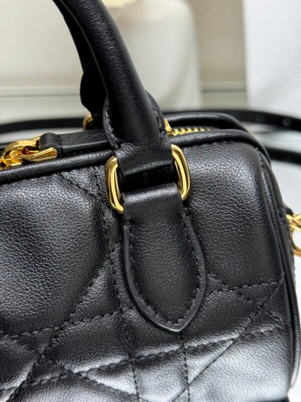 DIOR - Image 4