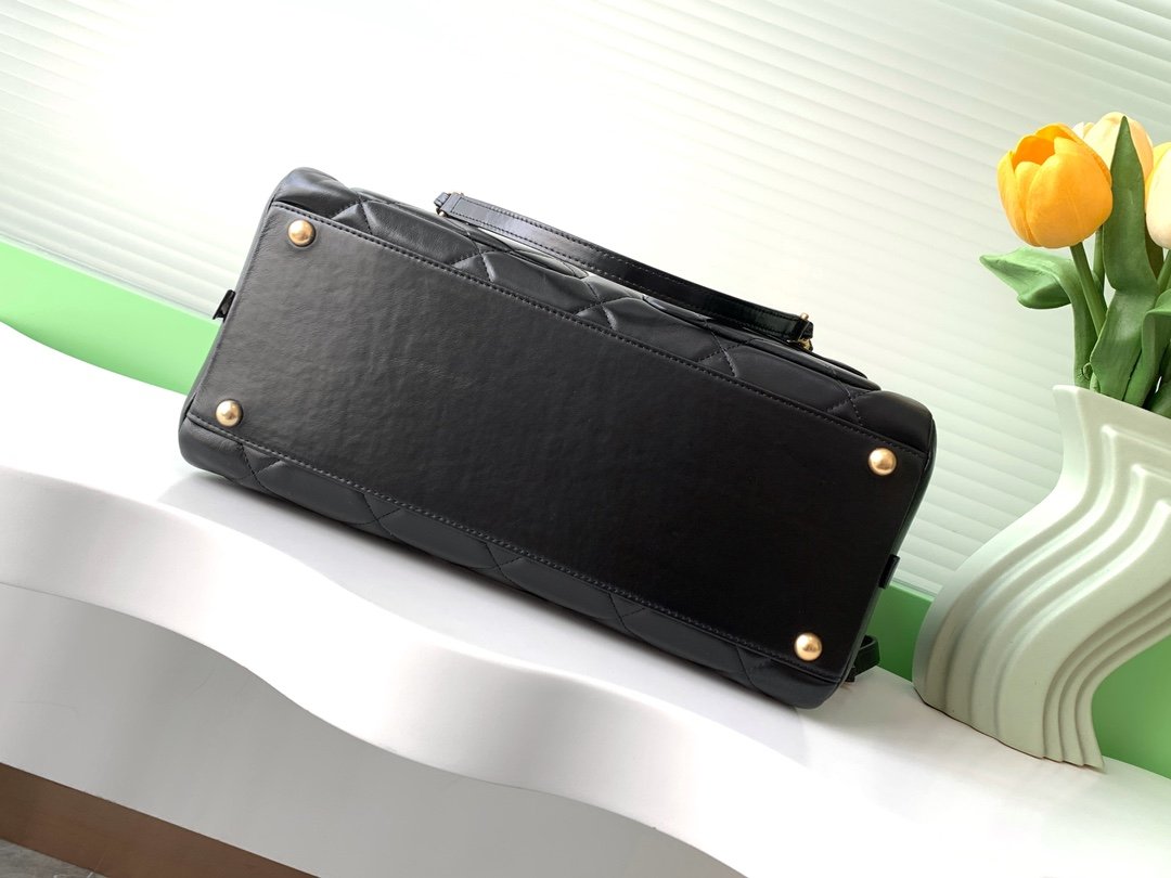 Chanel Bag - Image 6