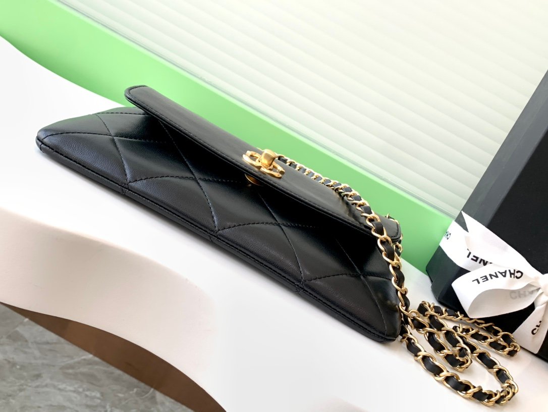 Chanel Bag - Image 6