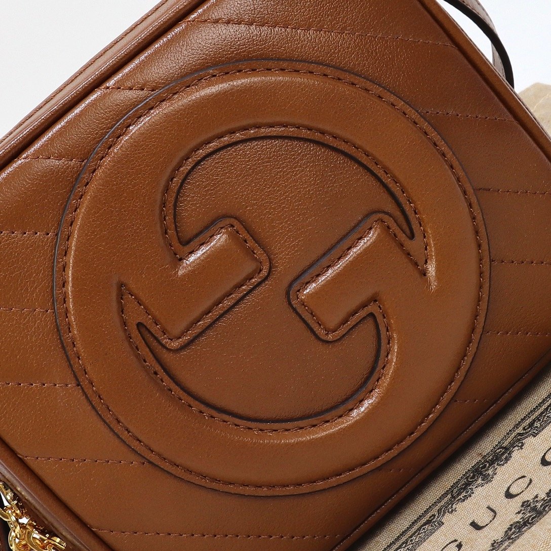 GUCCI 744434 - Image 5