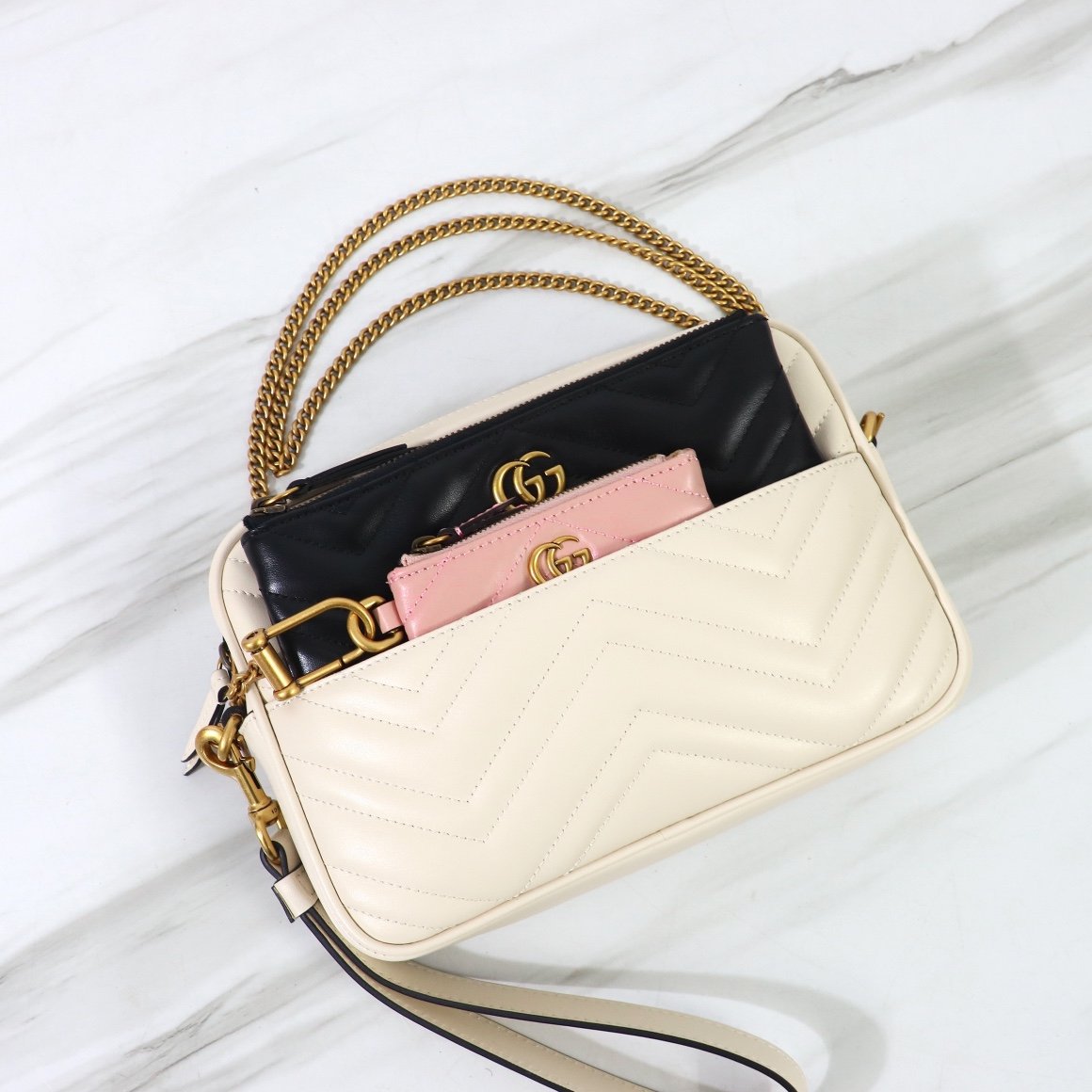 GUCCI 699758 - Image 6