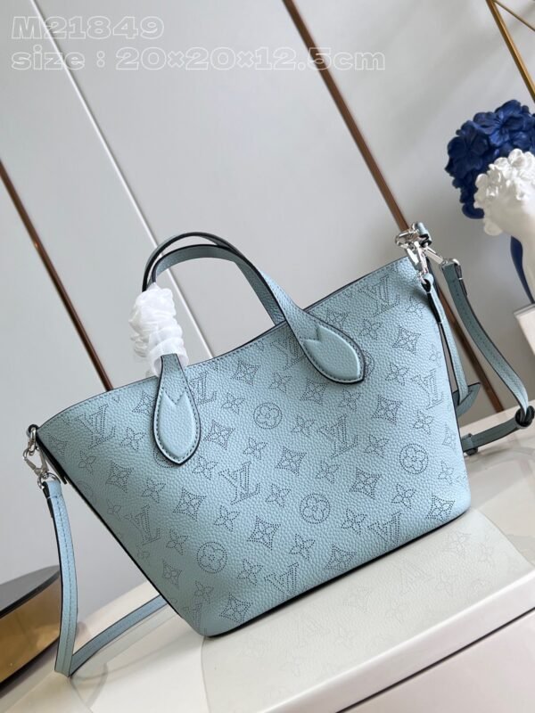 LV  M21849 - Image 5