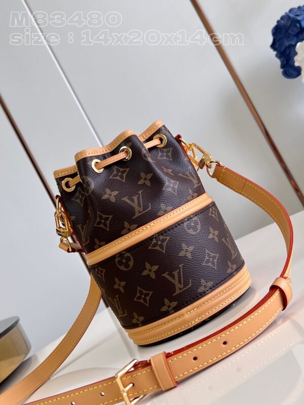 LV M83480 - Image 5