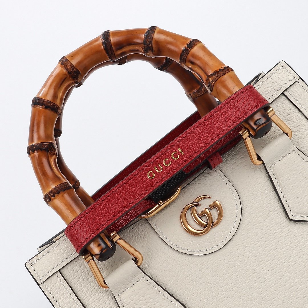 GUCCI 702732 - Image 6